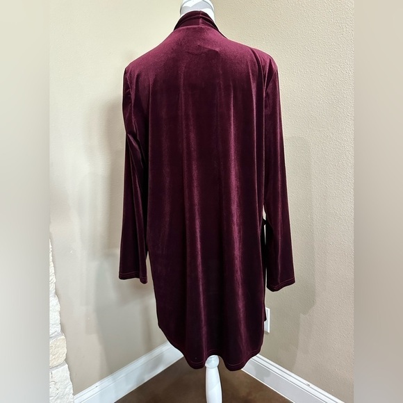 Maroon velvet cardigan with pockets, NWT! - Picture 3 of 5